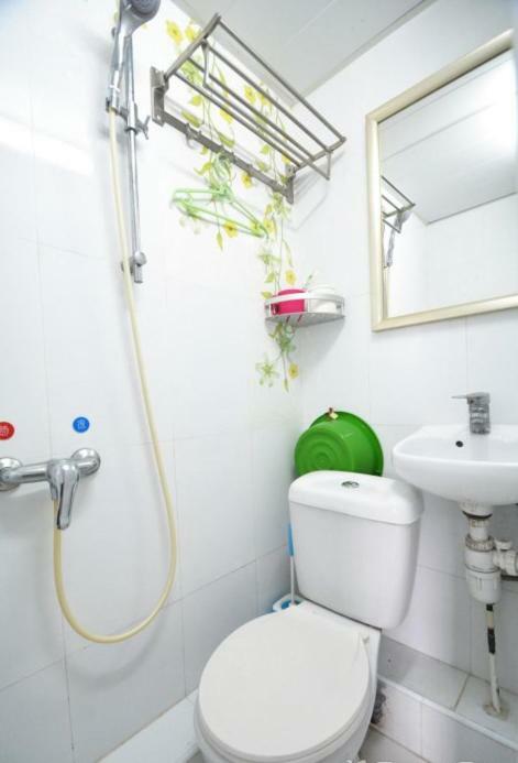 Hong Kong Jiu Long Hostel Bagian luar foto